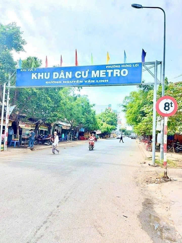 BÁN NHÀ 1 TRỆT 1 LẦU, KDC Metro, Q. Ninh Kiều, TP Cần Thơ ( Giá Đầu Tư )