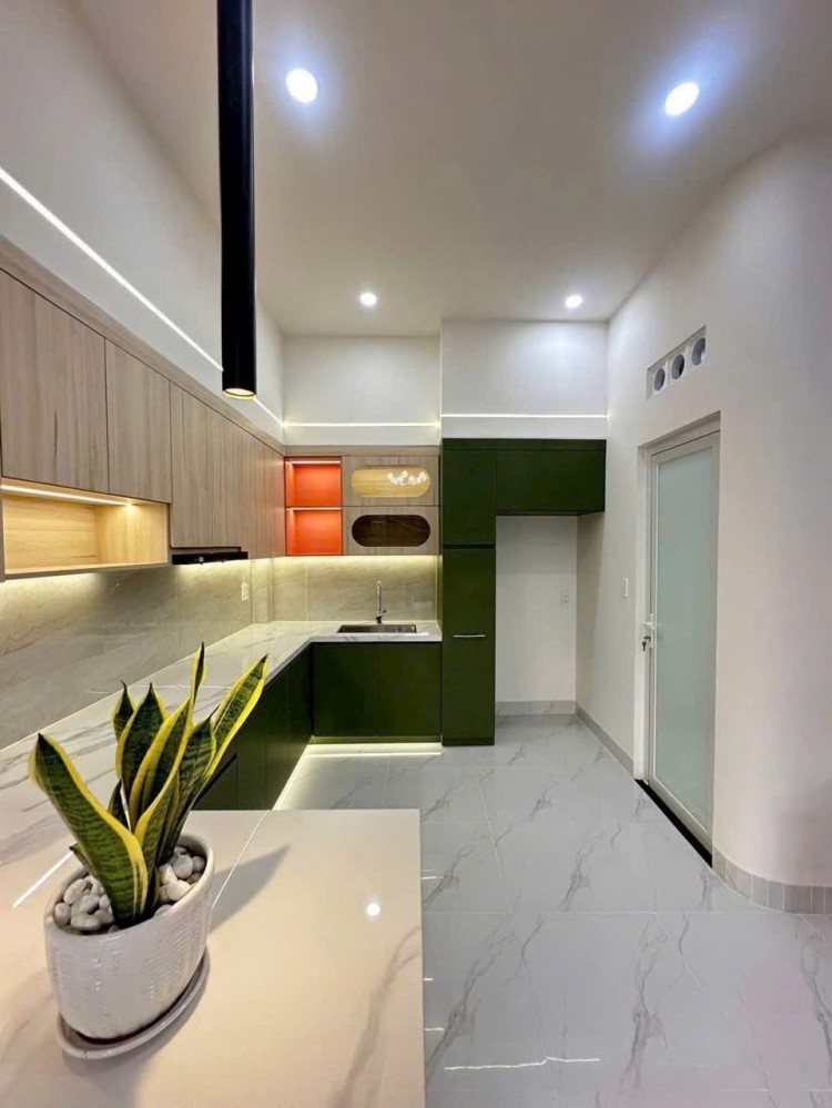 Nhà 1 Trệt 1 Lầu - Hẻm 49 Đường Trần Hoàng Na -Cần Thơ