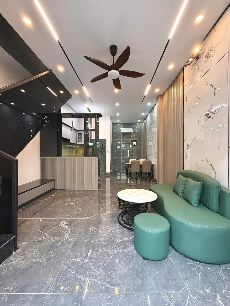 NHÀ TRỆT LẦU MỚI ĐẸP FULL NỘI THẤT HẺM 182 TRẦN HƯNG ĐẠO  ,GẦN ĐẠI HỌC CẦN THƠ