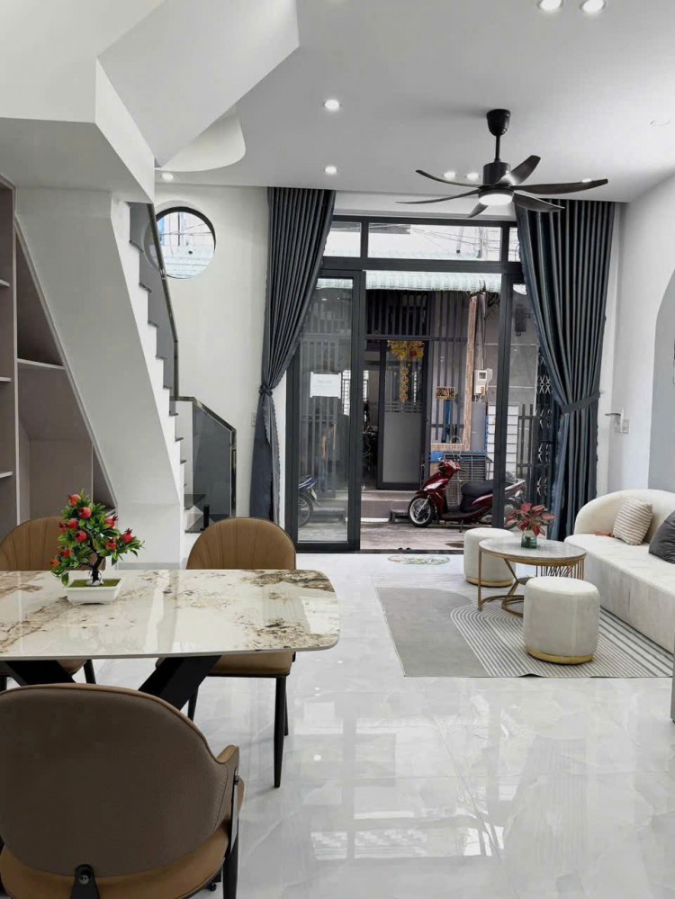 TẠI HẺM 388Z - ĐƯỜNG NGUYỄN VĂN CỪ , CÁCH KHU ĐẠI NGÂN CHỈ 100M- P. TÂN AN, CẦN THƠ