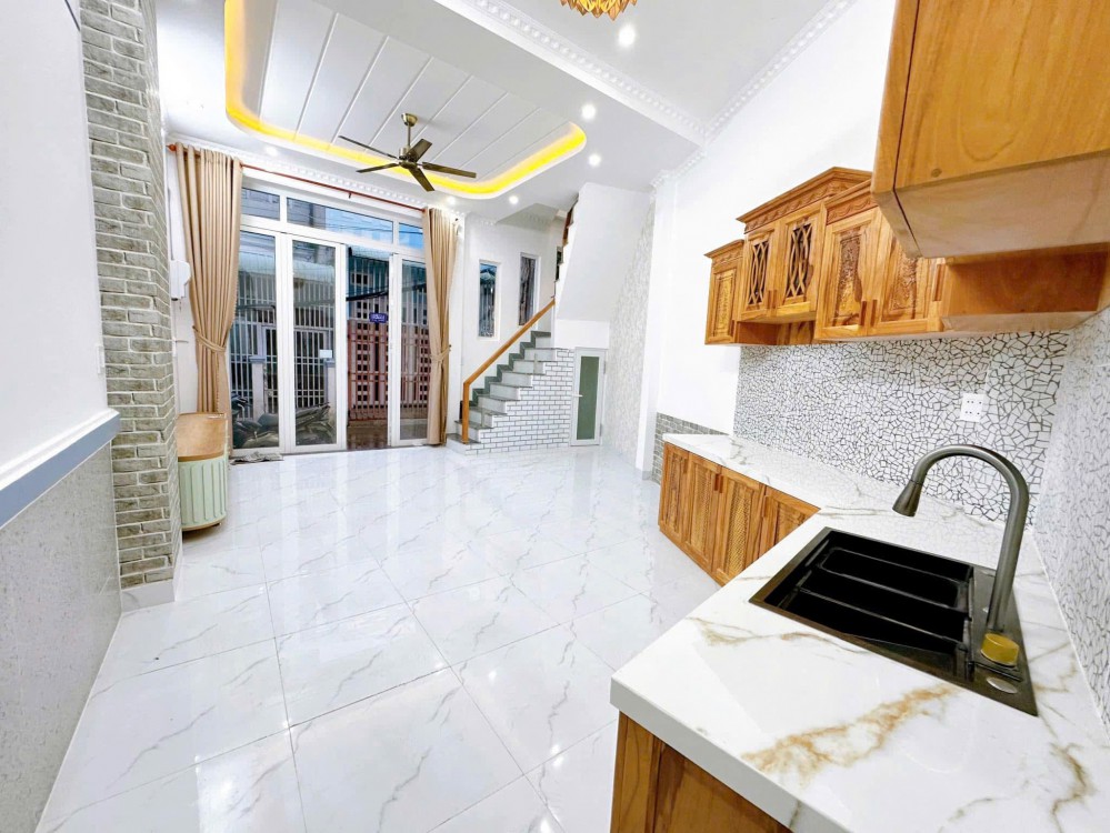 Bán nhà 1 trệt 1 lầu giáp KDC Đại Ngân, P. An Khánh, , TP. Cần Thơ.