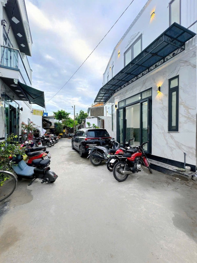 Trệt 1 lầu lộ ô tô tới chỗ, hẻm 98 Phạm Ngũ Lão