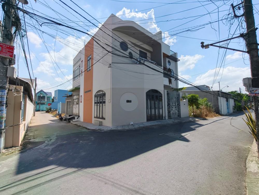 NHÀ LỆCH TẦNG MỚI 100% – HẺM 48 HUỲNH PHAN HỘ (TRÀ AN – CẦN THƠ)