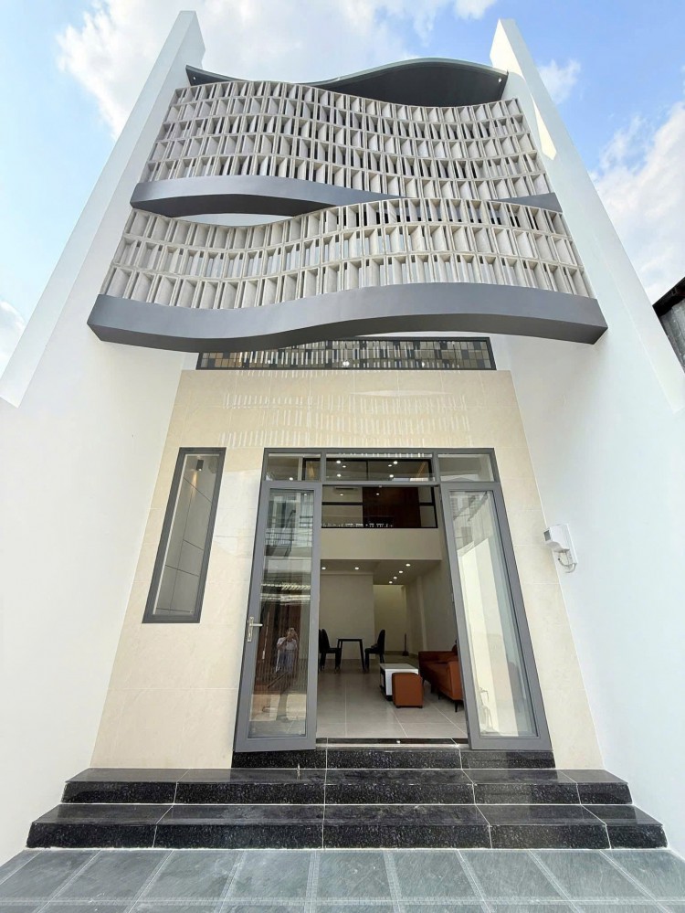 NHÀ MỚI – SIÊU RỘNG – FULL NỘI THẤT – VÀO Ở NGAY - TRỤC CHÍNH