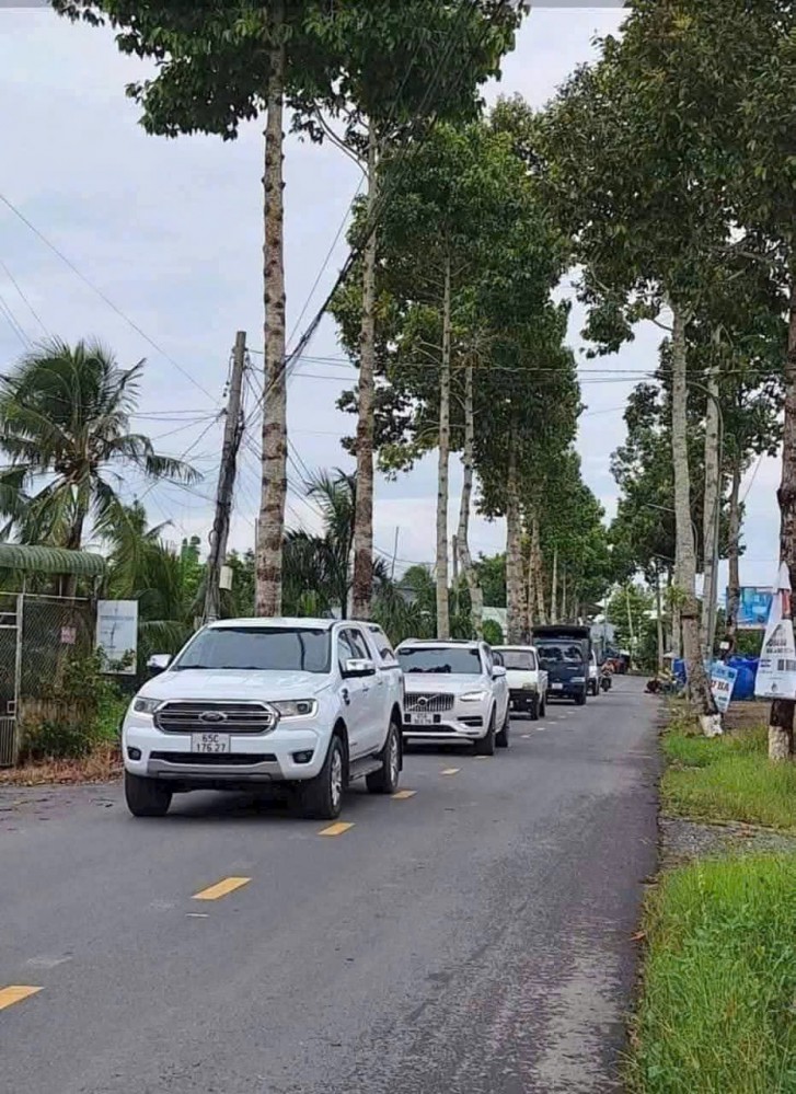 NHÀ TRỆT LẦU ĐÚC – GÓC 2 MẶT TIỀN CỰC ĐẸP