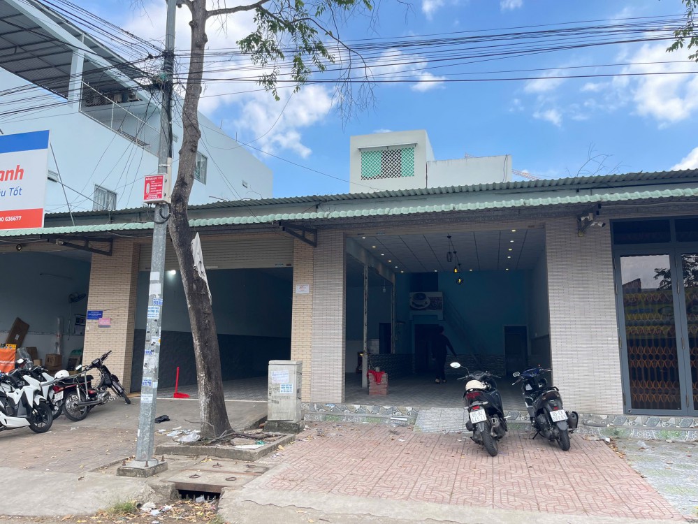 CHO THUÊ CẶP NHÀ MẶT TIỀN – GẦN ĐH FPT CẦN THƠ