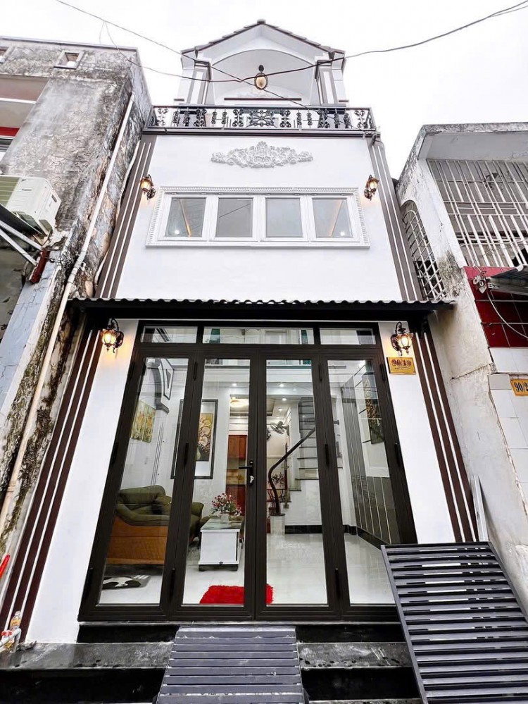 NHÀ TRỆT LỬNG LẦU TRỤC CHÍNH - GẦN TRUNG TÂM HÙNG VƯƠNG - TRUNG TÂM NINH KIỀU