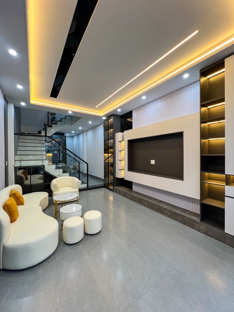 Bán nhà 2 lầu hiện đại đối diện công viên, gần chợ Hưng Phú – KDC Hưng Phú 1, TP. Cần Thơ