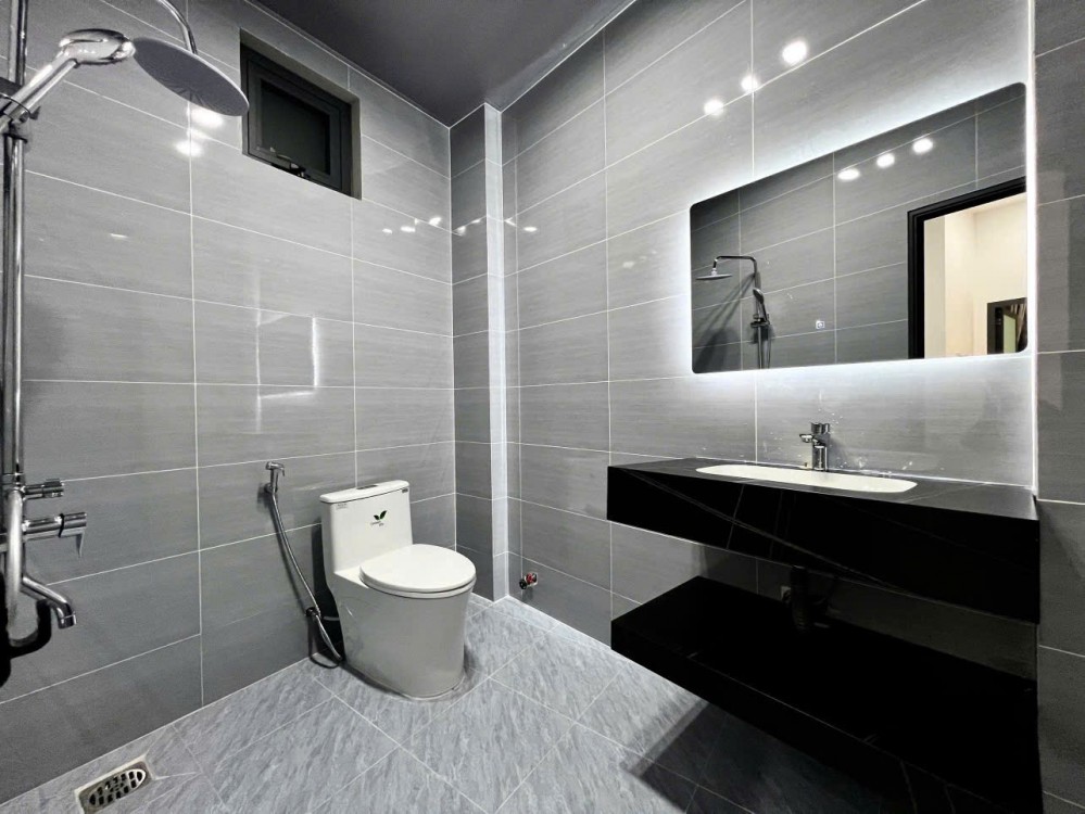 Bán nhà mới góc 2 mặt tiền lộ oto hẻm 115 Cách mạng tháng 8