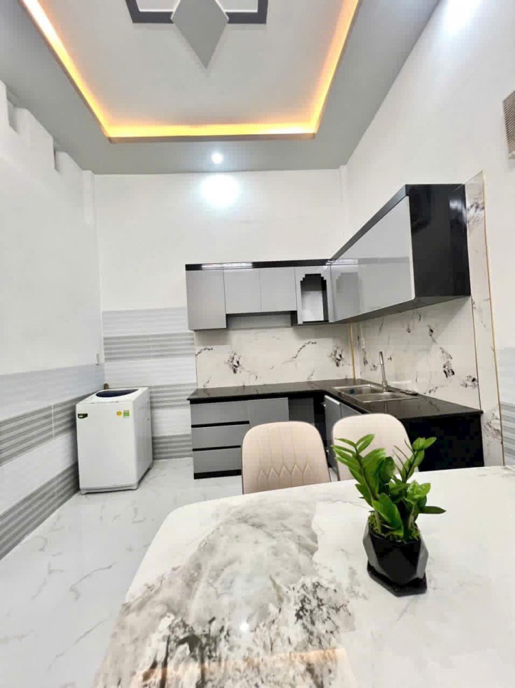 Bán nhà Trệt lầu mới Kdc Thới Nhựt 1 đường Phạm Thế Hiển