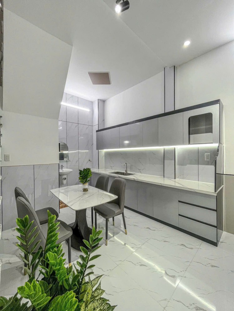 Bán nhà trệt lầu mới Kdc Thới Nhựt