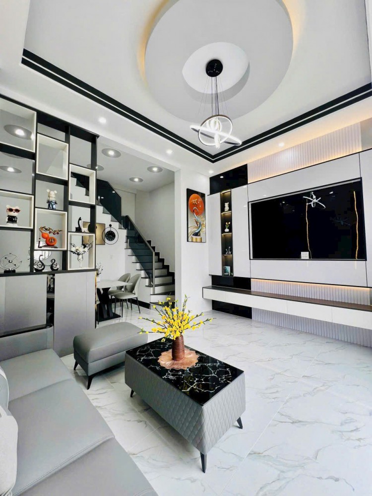 Bán nhà mới góc 2 mặt tiền hẻm 6 Trần Vĩnh Kiết