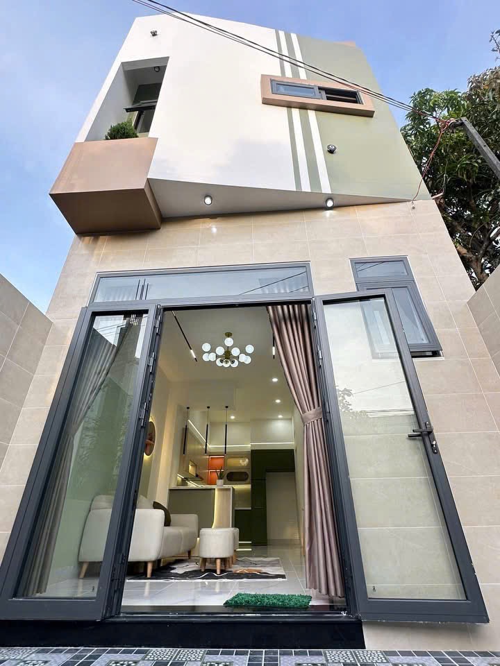 NHÀ TRỆT LẦU PHONG CÁCH HIỆN ĐẠI - HẺM 49 ĐƯỜNG TRẦN HOÀNG NA - PHƯỜNG TÂN AN - TP. CẦN THƠ