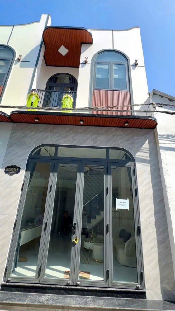 NHÀ TRỆT LẦU GẦN SIÊU THỊ LOTTE MẬU THÂN, HẺM 9 PHẠM NGỌC HƯNG, P. CÁI KHẾ TP CẦN THƠ