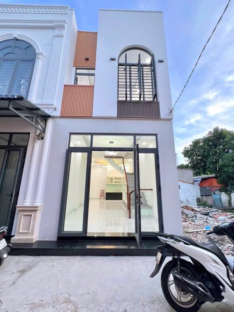 BÁN NHÀ TRỆT LẦU HẺM 27 TRẦN BÌNH TRỌNG - PHƯỜNG NINH KIỀU - TP CẦN THƠ, GẦN TRƯỜNG ĐẠI HỌC CẦN THƠ