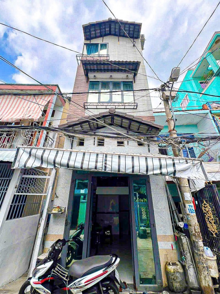 NHÀ TRỆT LỬNG 2 LẦU SÂN THƯỢNG TRỤC CHÍNH HẺM 137 HOÀNG VĂN THỤ (CÁCH MẶT TIỀN CHỈ VÀI CĂN NHÀ)