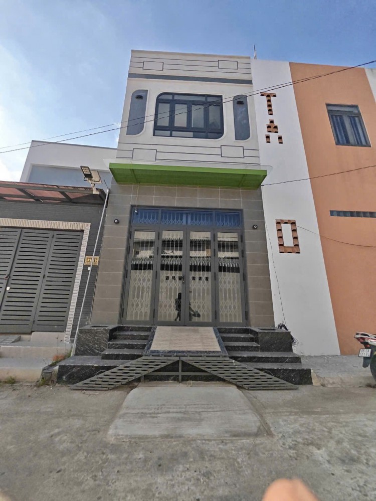 CẦN BÁN NHÀ TRỆT LẦU TẦNG HẺM 48 HUỲNH PHAN HỘ 3 PHÒNG XÂY MỚI SAU LƯNG UỶ BAN TRÀ AN CŨ BÌNH THUỶ, TP CẦN THƠ