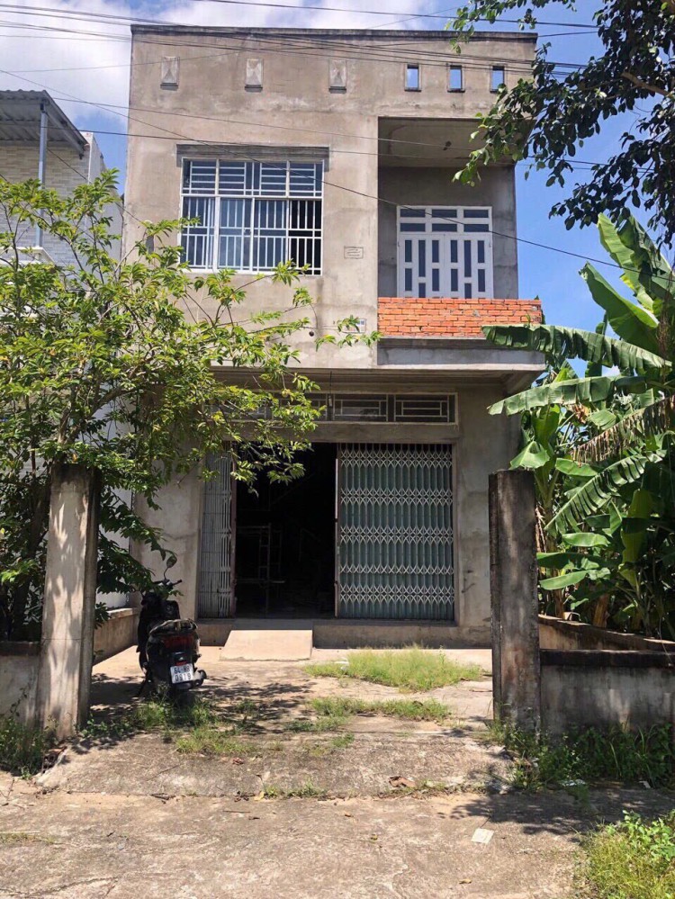 BÁN NỀN TẶNG NHÀ 1 TRỆT 1 LẦU - KHU DÂN CƯ ĐÔNG BÌNH - BÌNH MINH - VĨNH LONG. NHÀ ĐANG CHO THUÊ
