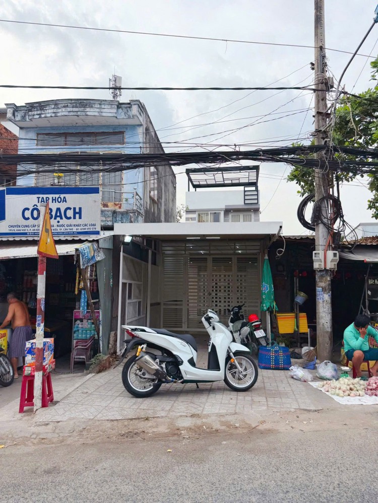 Xã lỗ bán Gấp - Nhà Mặt Tiền ngay chợ An Bình gần cầu Cái Sơn, đầu đường Hoàng Quốc Việt Nhà chợ An Bình 199 kv5 đầu đường Lộ Vòng Cung (tỉnh lộ 923)