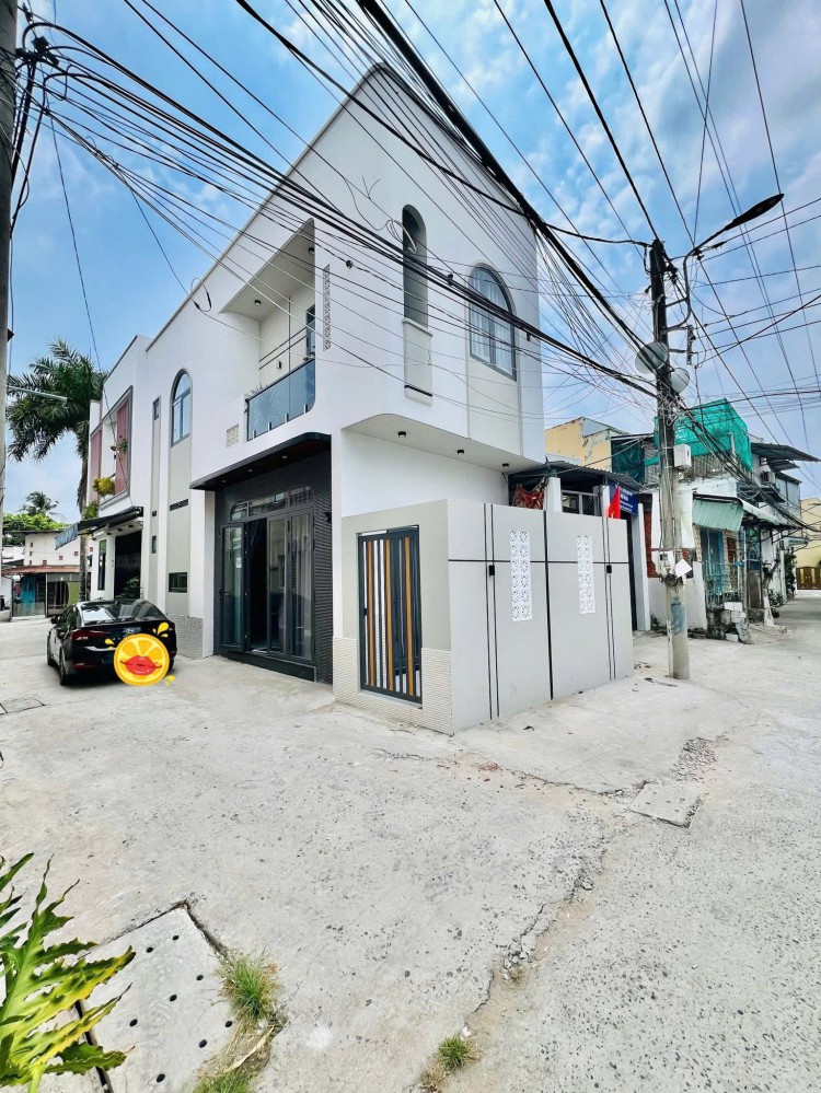 Nhà Trệt Lầu Góc 2 Mặt Tiền - Full Nội Thất- Có Phòng Ngủ Tầng Trệt - Xây Mới 100% - Thiết Kế Hiện Đại - Lộ Oto Đến Nhà - Hẻm 115 Đường CMT8 - TPCT