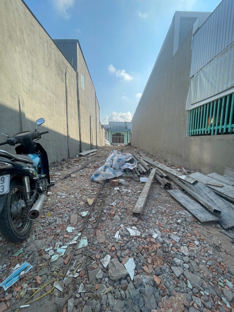 BÁN NỀN THỔ CƯ MẶT TIỀN CẶP SÔNG CÁI RĂNG BÉ