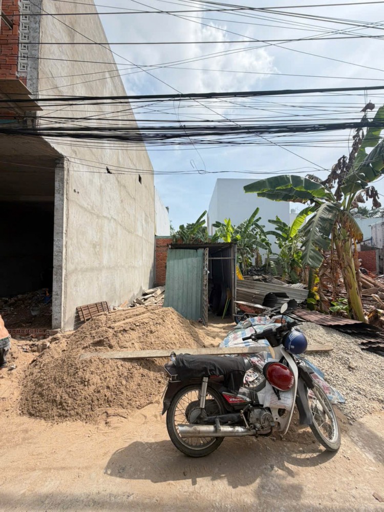 Bán nền trục chính hẻm 388 Sau lưng kdc Đại Ngân Thông ra lộ xã ngân hàng Trần Nam Phú Thuộc P Tân An Tp Cần Thơ