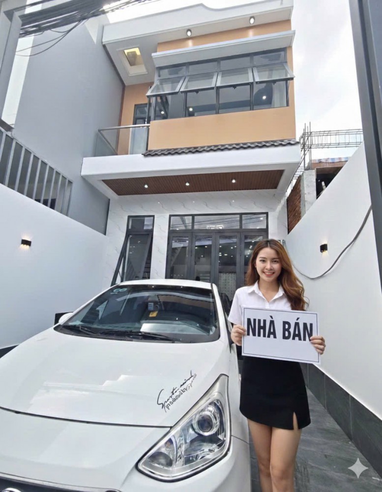 Nhà mới 1 trệt 1 lầu mâm đúc Kế bên ĐH Tây Đô (800m), chợ Cái Răng (1,5km), có sân đậu xe rộng rãi