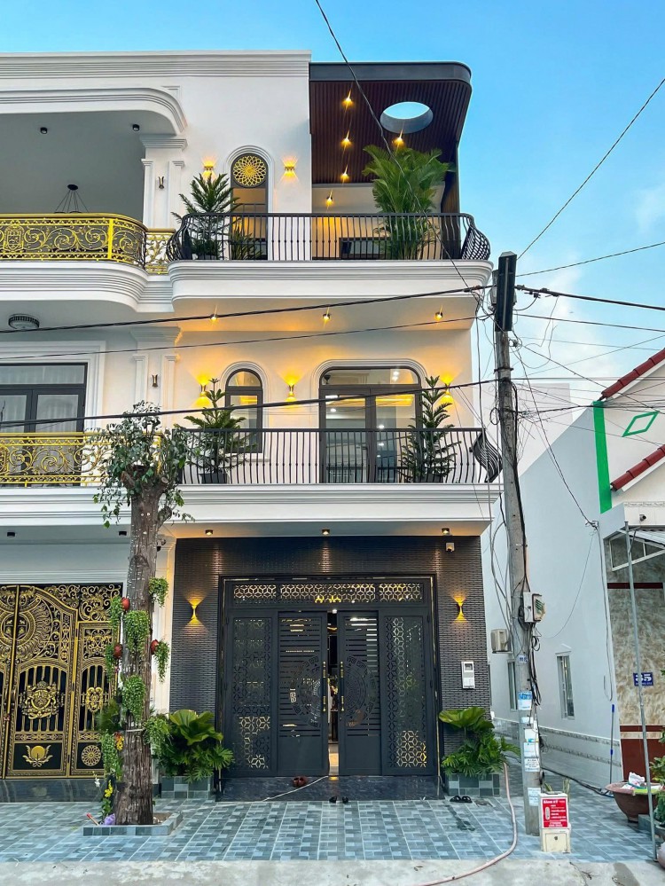 BÁN SIÊU PHẨM SỐ 37 ĐƯỜNG D33 KDC HỒNG LOAN, CẦN THƠ.