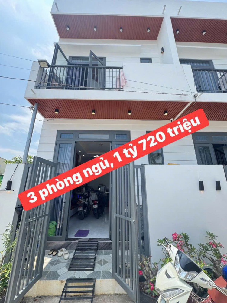 BÁN CĂN NHÀ TÂM HUYẾT TRỆT LẦU MỚI ĐẸP FULL NỘI THẤT GẦN CẦU BÀ VÈN TỈNH LỘ 925 CÁI RĂNG - TP CẦN THƠ. Cách bệnh viện số 10 1,5km. Cách chợ cái răng 4km, Cách trung tâm 7km.