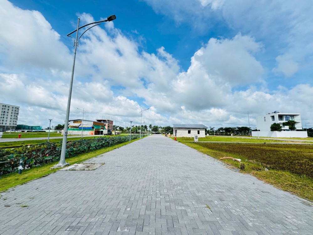 NỀN BIỆT THỰ HẺM HÔNG 4M NGAY HỒ SEN KDC NAM LONG 2 Lô 9A, P. CÁI RĂNG, TP. CẦN THƠ