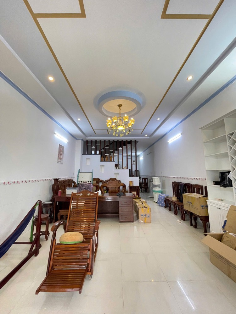 CHO THUÊ (NHÀ TRỆT 2 LẦU FULL NỘI THẤT KDC 586 CẦN THƠ)