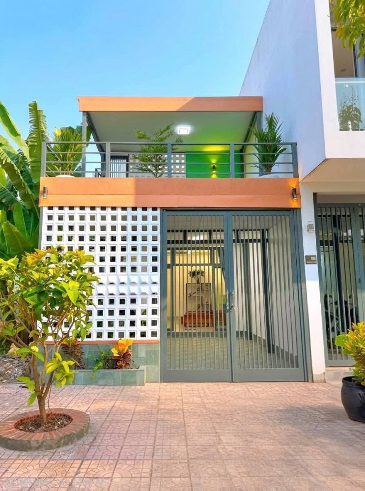 BÁN NHÀ TRỆT MỚI ĐẸP CÓ VIEW LỬNG BAN CÔNG - 182 ĐƯỜNG B11 KDC PHÚ AN - CẦN THƠ.
