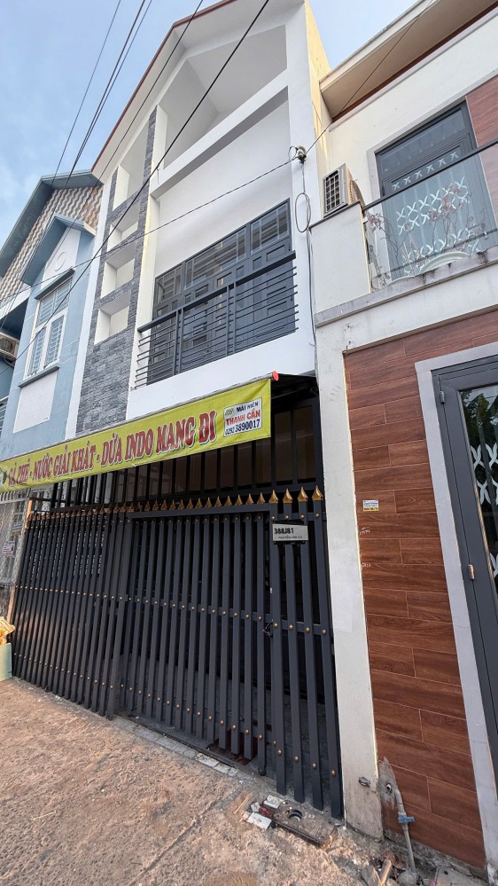 Nhà 1 Trệt 1 Lầu Trục chính hẻm 388 Nguyễn Văn Cừ, xéo Trường Đại Học Y Dược, Gần trung tâm Cần Thơ