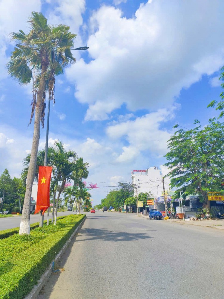 VỊ TRÍ NỀN SÁNG ĐẸP GẦN NGÃ TƯ CG Bán Nền 117,5m² - Mặt Tiền Đường Mai Chí Thọ - KDC 586 - P. Hưng Phú - TP. Cần Thơ