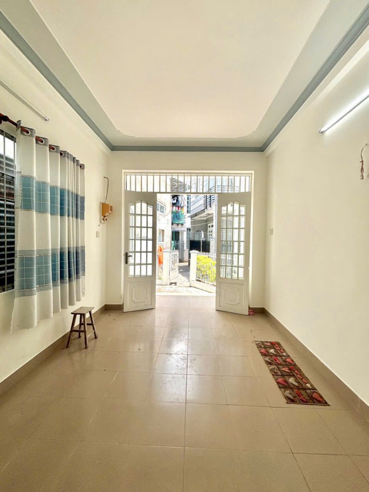 Bán nhà lầu  hẻm nhánh - 65 Trần Hưng đạo - trung tâm thành phố Cần Thơ , Phường An Cư ,Ninh Kiều