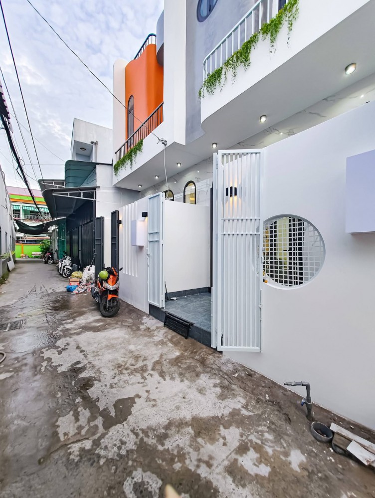 NHÀ TRỆT 1 LẦU - ĐƯỜNG NGUYỄN TRÃI NỐI DÀI - GẦN CHỢ CÁI RĂNG - TP CẦN THƠ.