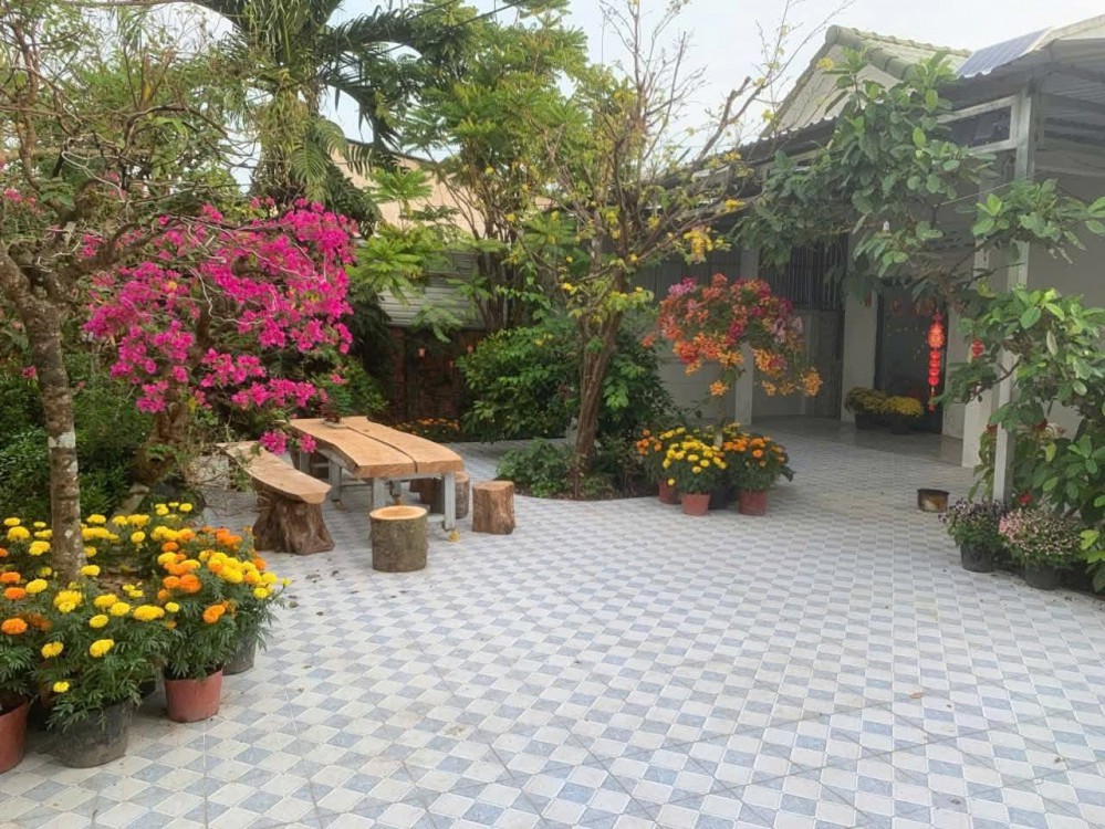 Bán khu nghỉ dưỡng 2.700m2 cách cầu Trần Hoàng Na đúng 8km lộ 4m