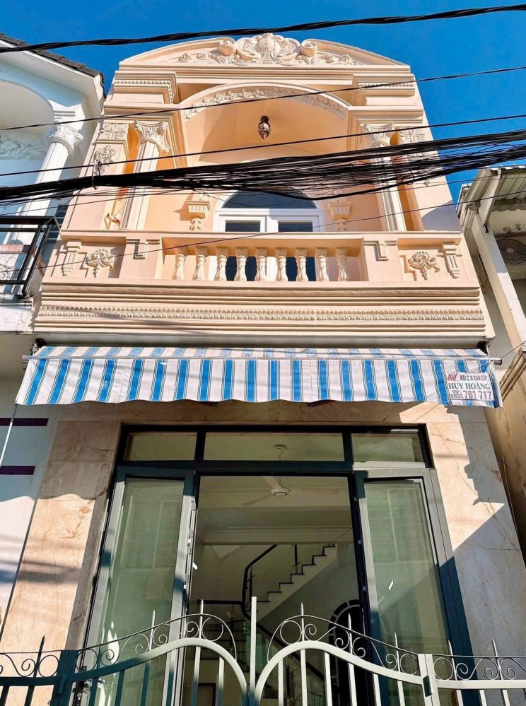 NHÀ TRỆT LẦU KIÊN CỐ VỊ TRÍ ĐẸP NGAY TRUNG TÂM - TRỤC CHÍNH HẺM 68 CMT8, PHƯỜNG CÁI KHẾ (GẦN TRƯỜNG MẦM NON MẶT TRỜI NHỎ).