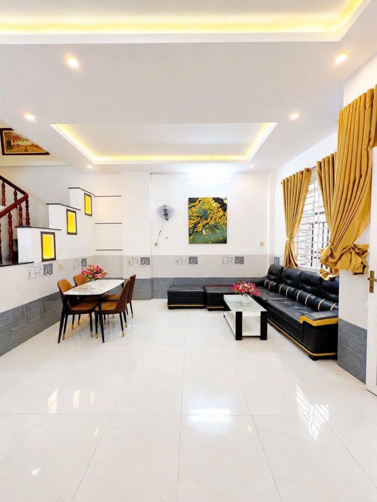 NHÀ TRỆT LẦU HOÀN CÔNG RỘNG RÃI VỊ TRÍ ĐẸP GẦN VINCOM HÙNG VƯƠNG - HẺM 124 PHẠM NGŨ LÃO, PHƯỜNG CÁI KHẾ.