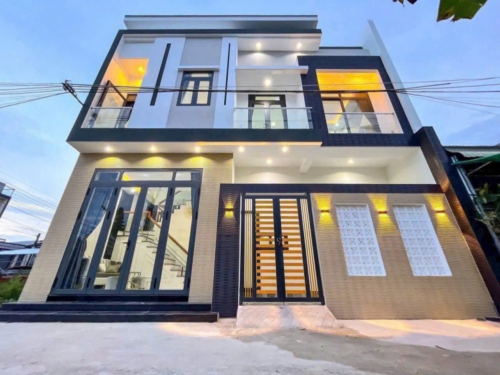 Nhà Lầu Khu Dân Cư Hạnh Phúc Tổ 10 - Nguyễn Văn Linh - Gần Cây Xăng Số 9