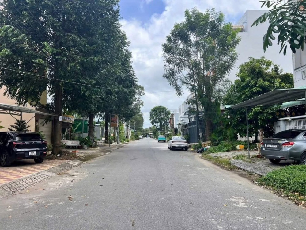 Nền Phạm Văn Nhờ KDC Diệu Hiền