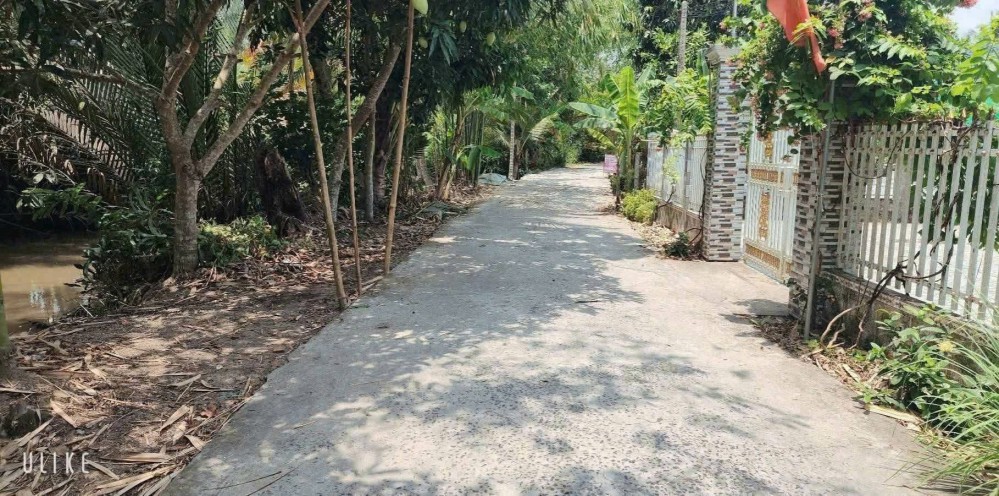 Bán Nền Rạch Nốp Xã Nhơn Ái Phong Điền,,, Cách Chợ Cầu Nhiếm 2km, Cách Chợ Phong Điền 4,5km.