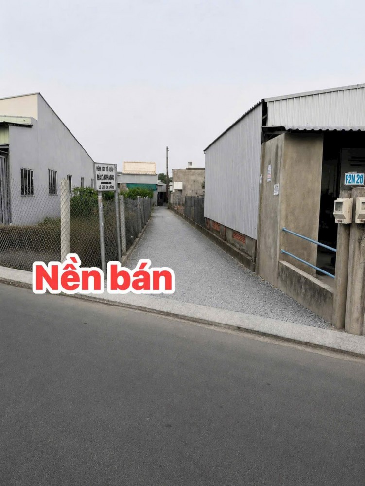 đất góc 2 mặt tiền, đường Trần bạch đằng cuối đường quẹo trái 150m tới nền