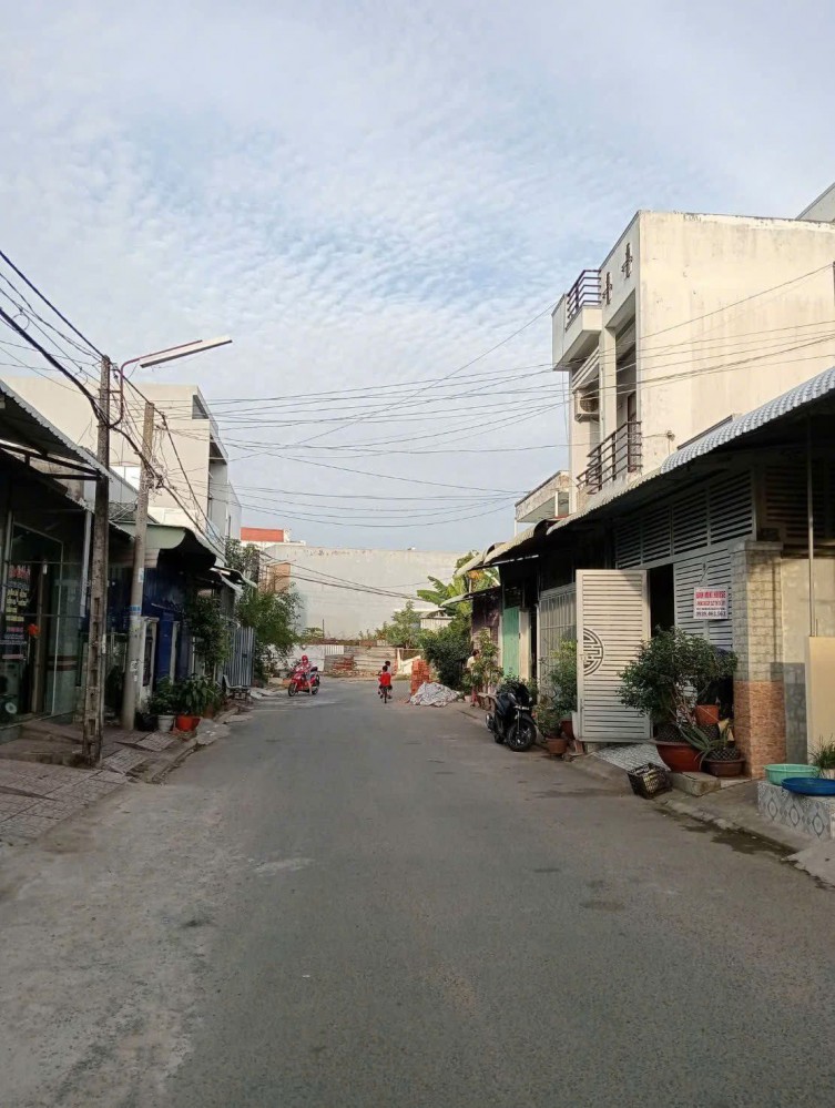 Nền BÁN CẶP NỀN MẶT TIỀN ĐƯỜNG TRẦN VĂN NGHIÊM - AN THỚI - BÌNH THUỶ - CẦN THƠ