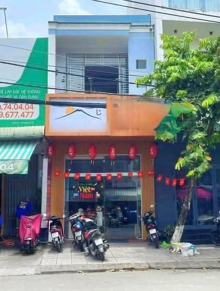 Bán nhà mặt tiền Trần Ngọc Quế khu vực thuộc Phường Ninh Kiều, nhà còn rất mới