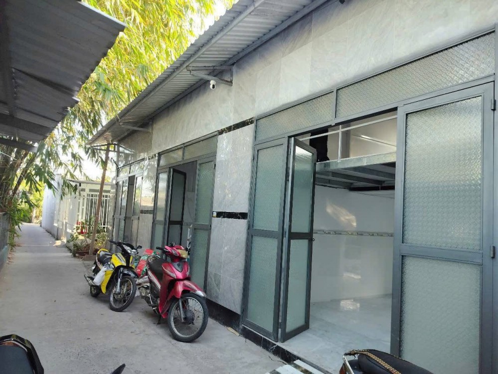 Bán nhà kế khu công nghiệp CTY giày Taekwang cách 586 BV Hoàn Mỹ 1km