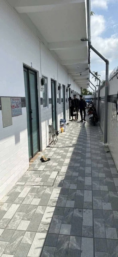 Chủ  gởi bán dãy nhà trọ 10p đang cho thuê thứ nhập ổn định gần chợ Cái Răng, trường đại học Tây Đô. Thuộc Phường Thường Thạnh. QCR. TpCT.