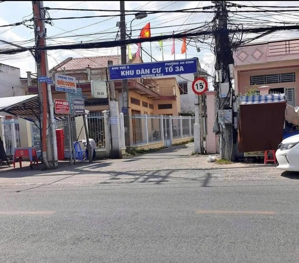 Bán nền thổ cư tặng nhà trệt gác gỗ. KDC 3A Phường An Bình, Tp Cần Thơ. Ngay chợ nổi Cái Răng