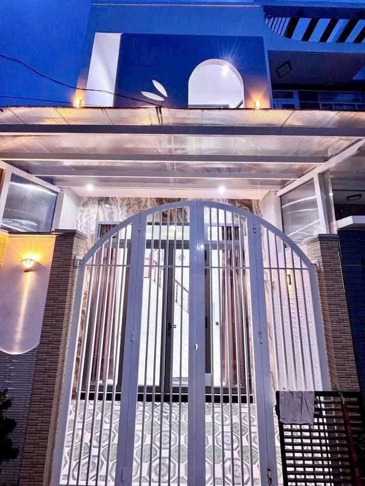 B.ÁN N.HÀ TRỆT LẦU HOÀN CÔNG THIẾT KẾ ĐẸP MỚI HOÀN THIỆN NGAY TRUNG TÂM - TRỤC CHÍNH HẺM 391 ĐƯỜNG 30/4, PHƯỜNG TÂN AN (GẦN NGÃ 4 NGUYỄN VĂN LINH & 30/4).