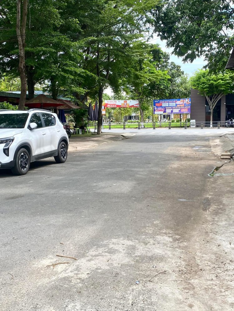 NHÀ 1 TRỆT 2 LẦU ĐƯỜNG SỐ 14 KDC HỒNG PHÁT